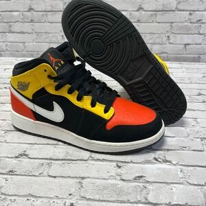 Nike Air Jordan 1 Mid Black Amarillo Team Orange Shoes Size 5Y BQ6931-087